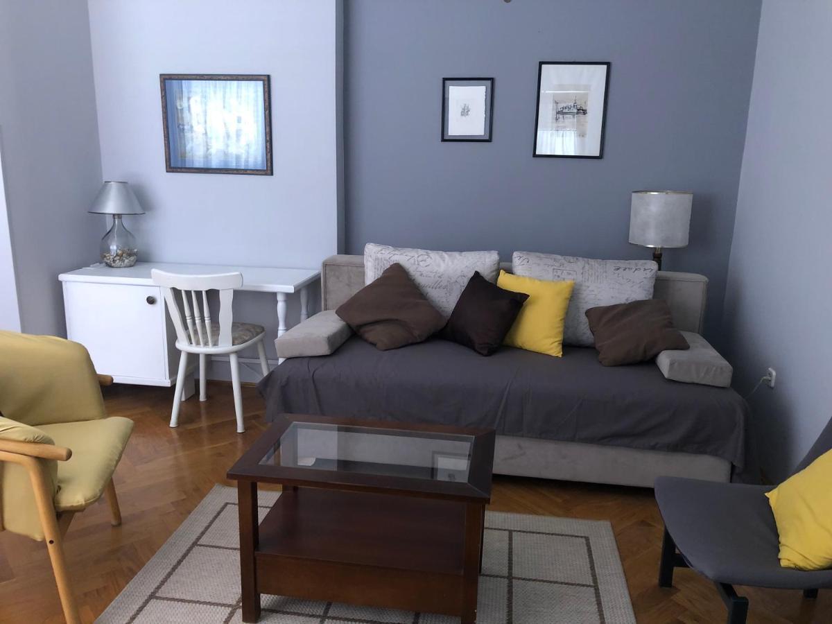 Apartmani Dubasnica Malinska Esterno foto
