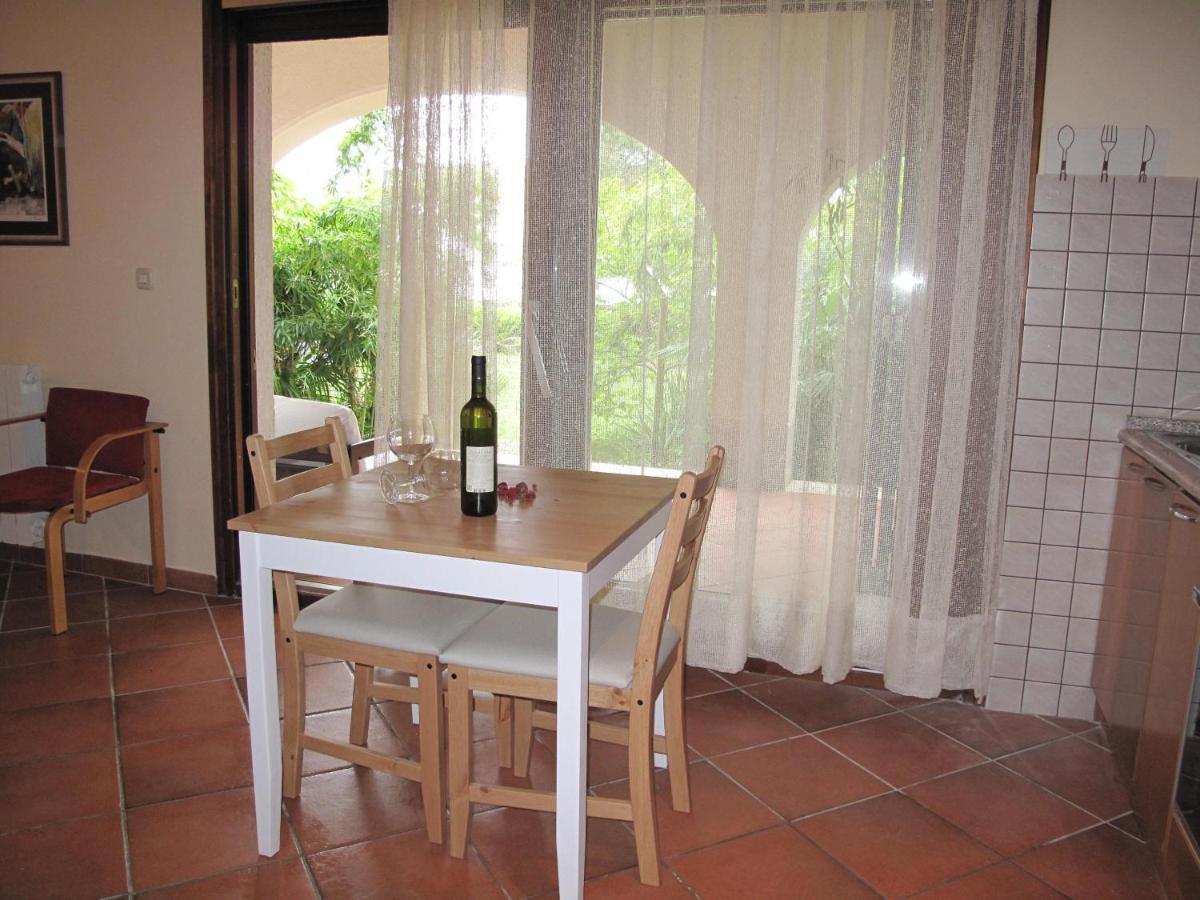 Apartmani Dubasnica Malinska Esterno foto