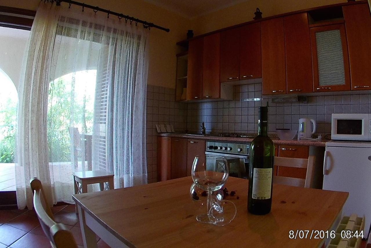 Apartmani Dubasnica Malinska Esterno foto